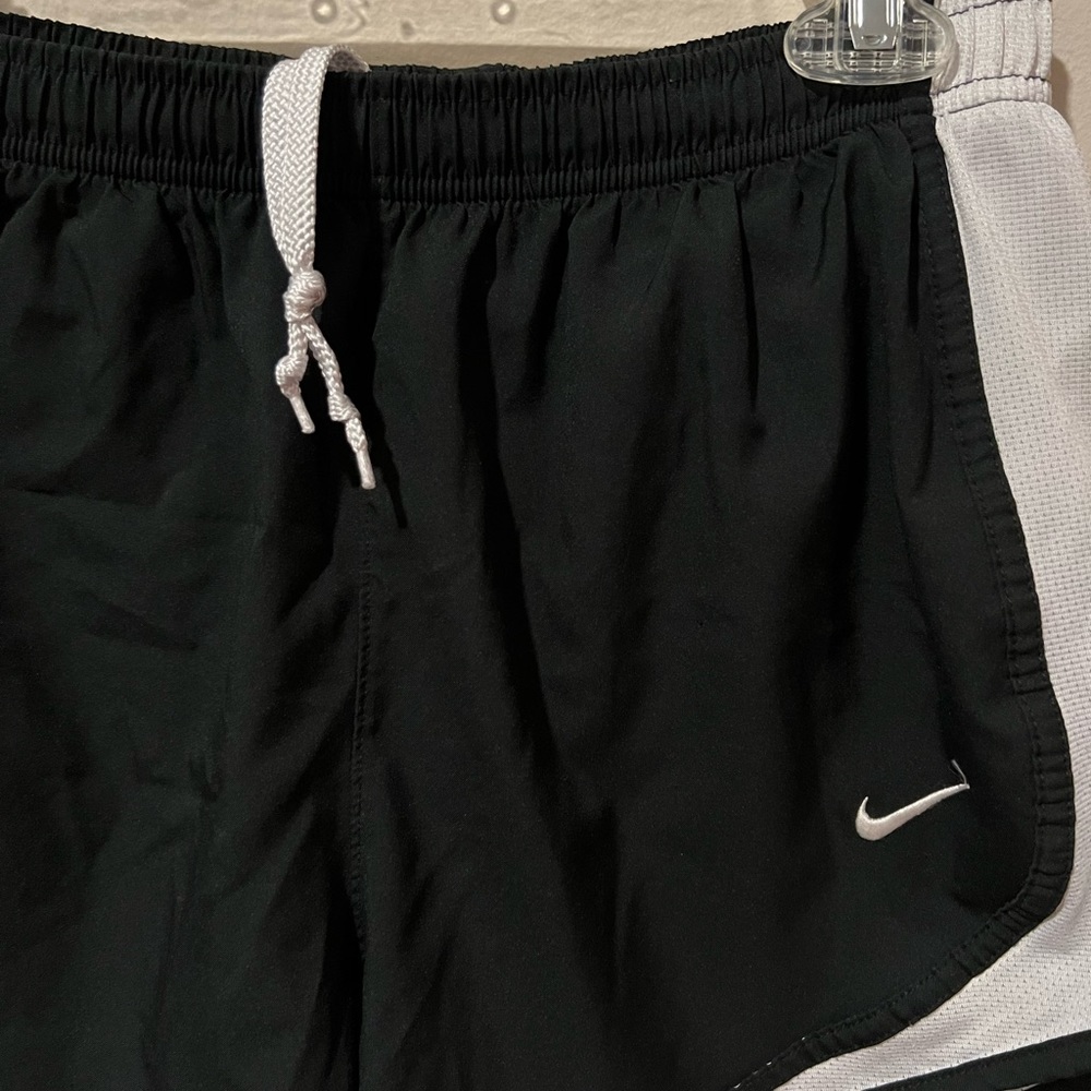 Nike Women’s Running Short | Set of 2 - Picture 7 of 8